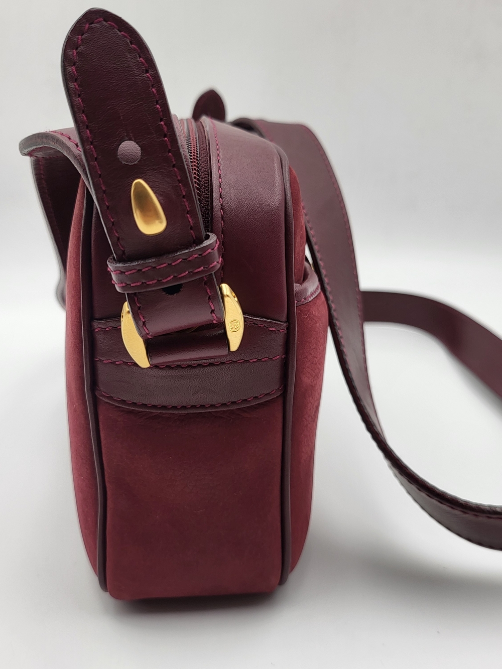 Gucci Suede Leather Crossbody Purse Bordeaux Italy, Authentic w/COA..RareVintage - Picture 5 of 16